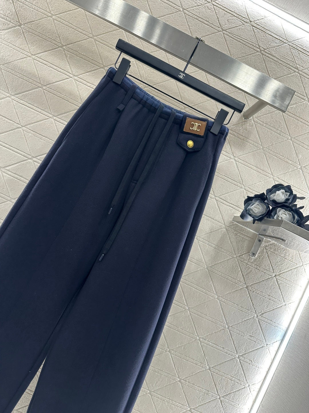 Fleece Drawstring Leather Tag Pants