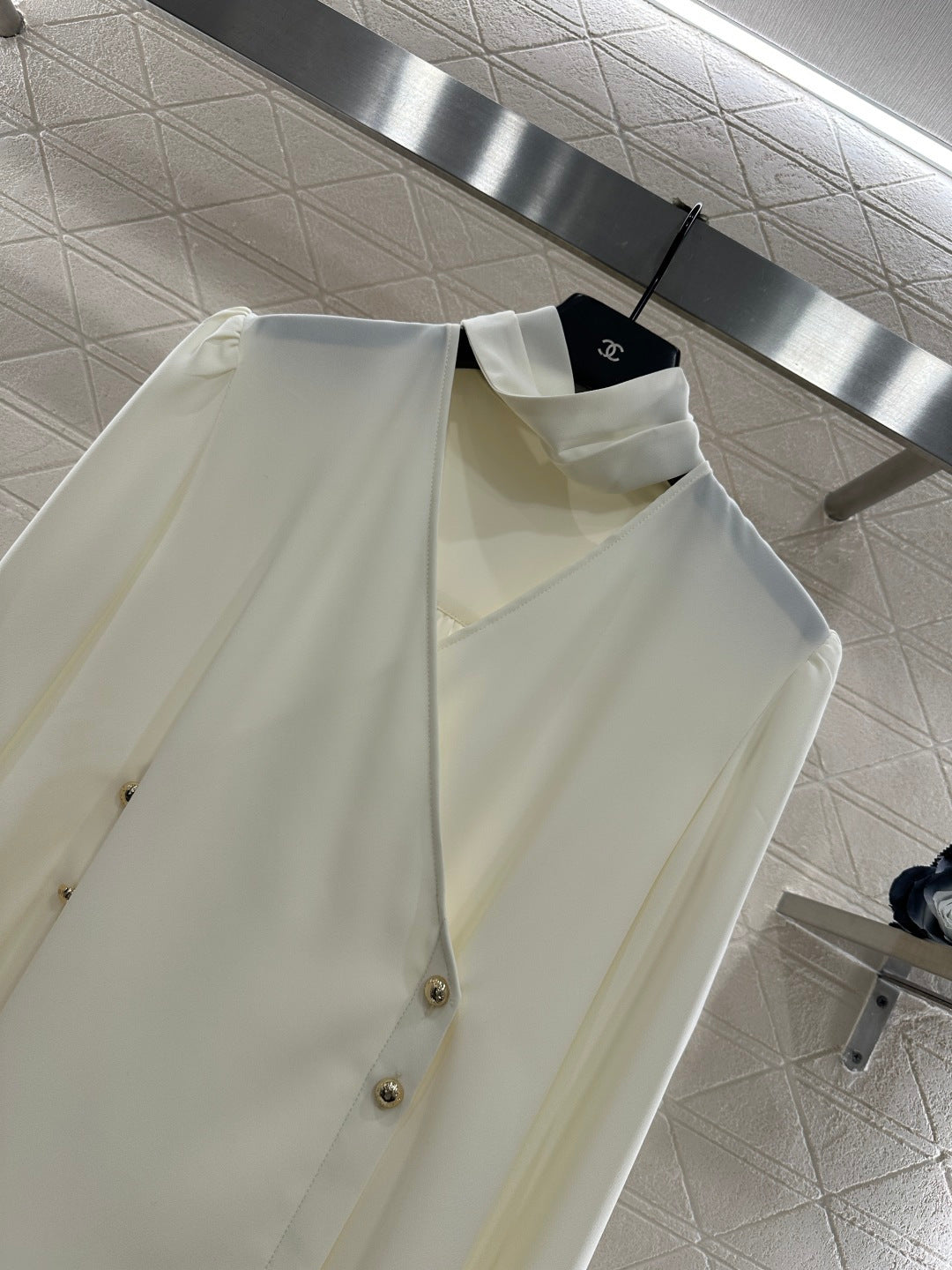 Scarf-Style Elegant Shirt