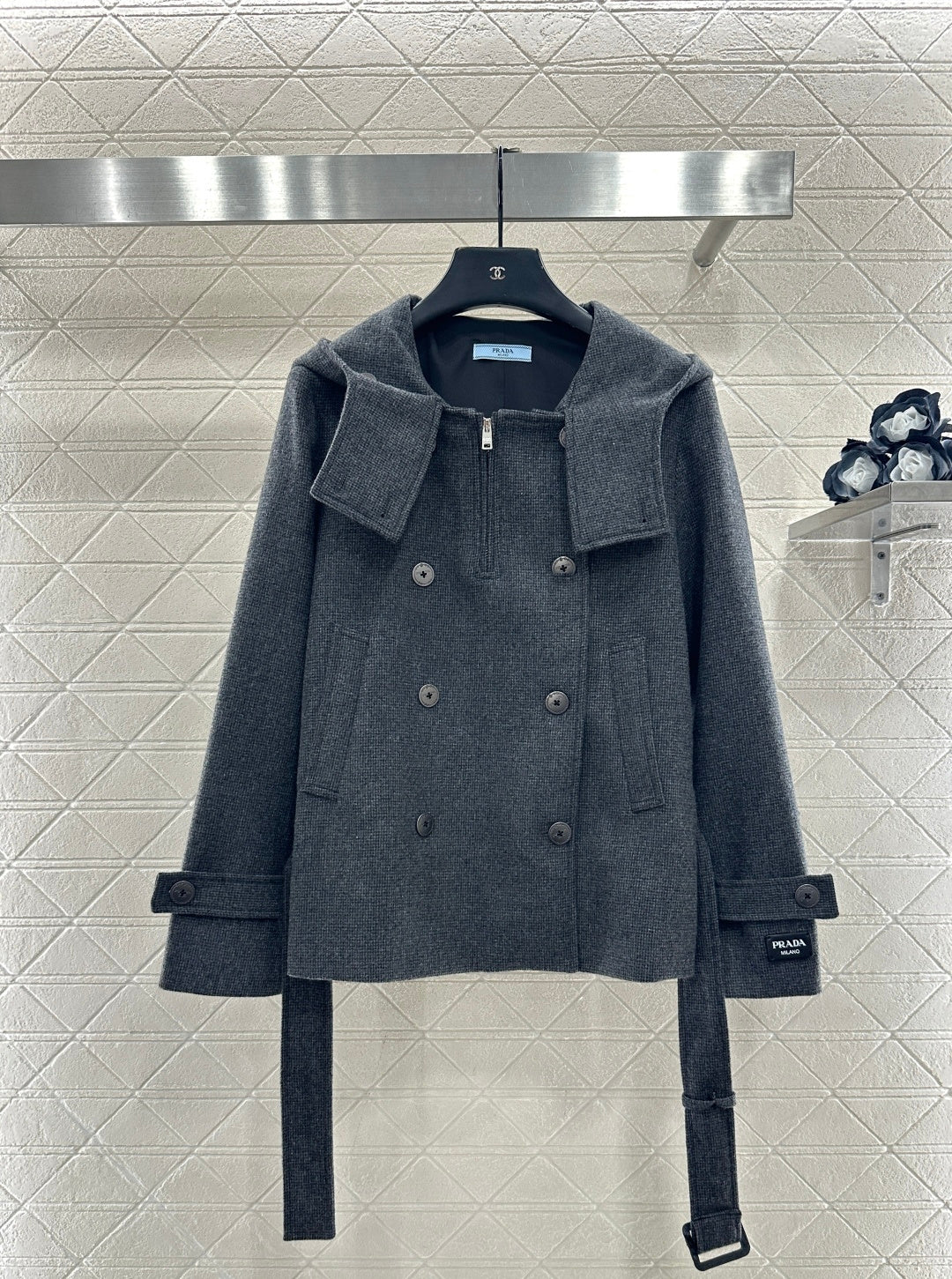 Cape-style Short Coat