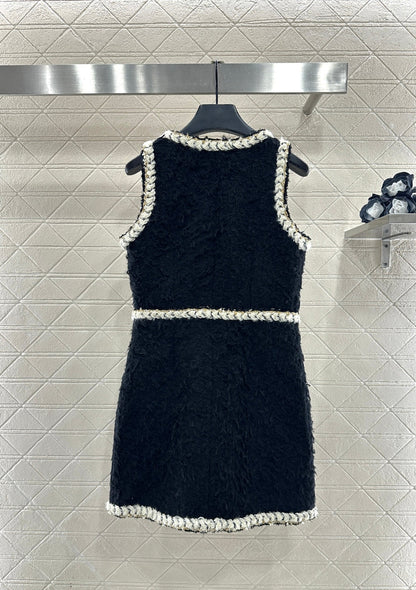 Eco-friendly lamb wool vest dress