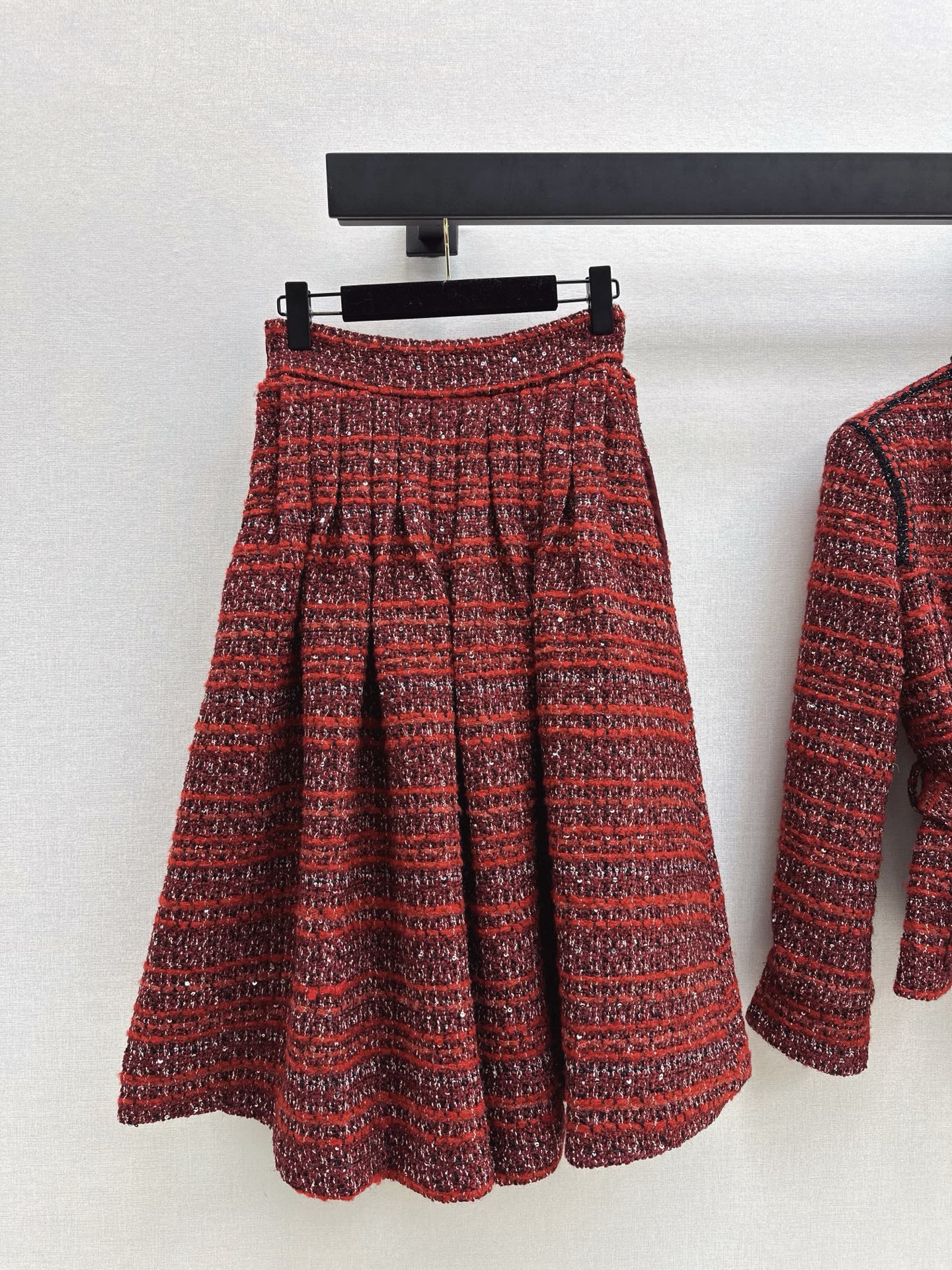 Woven cardigan / long midi skirt