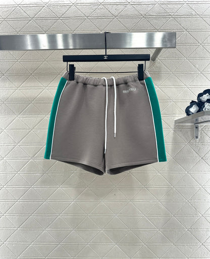 Webbing Logo Shorts