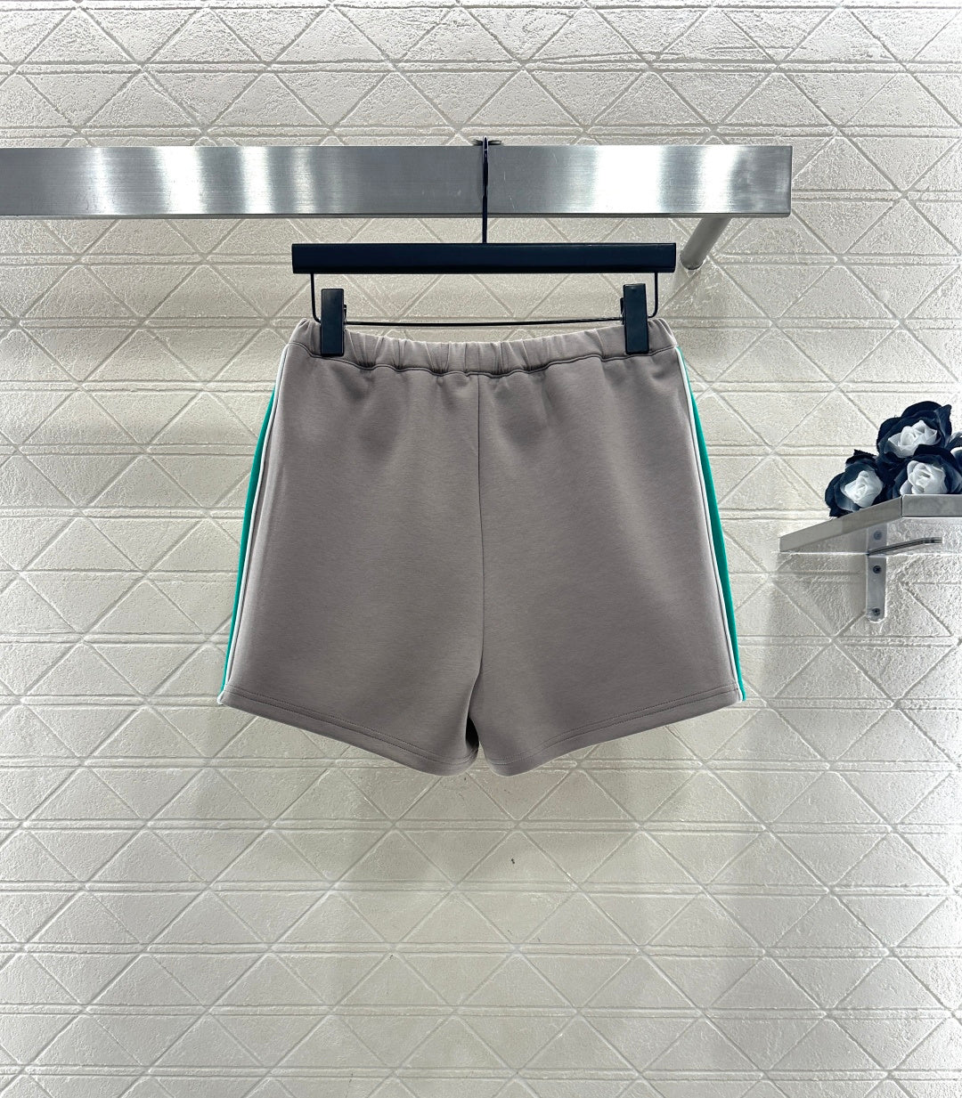 Webbing Logo Shorts