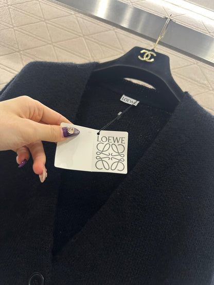 V-neck Color-blocked Cat Cardigan