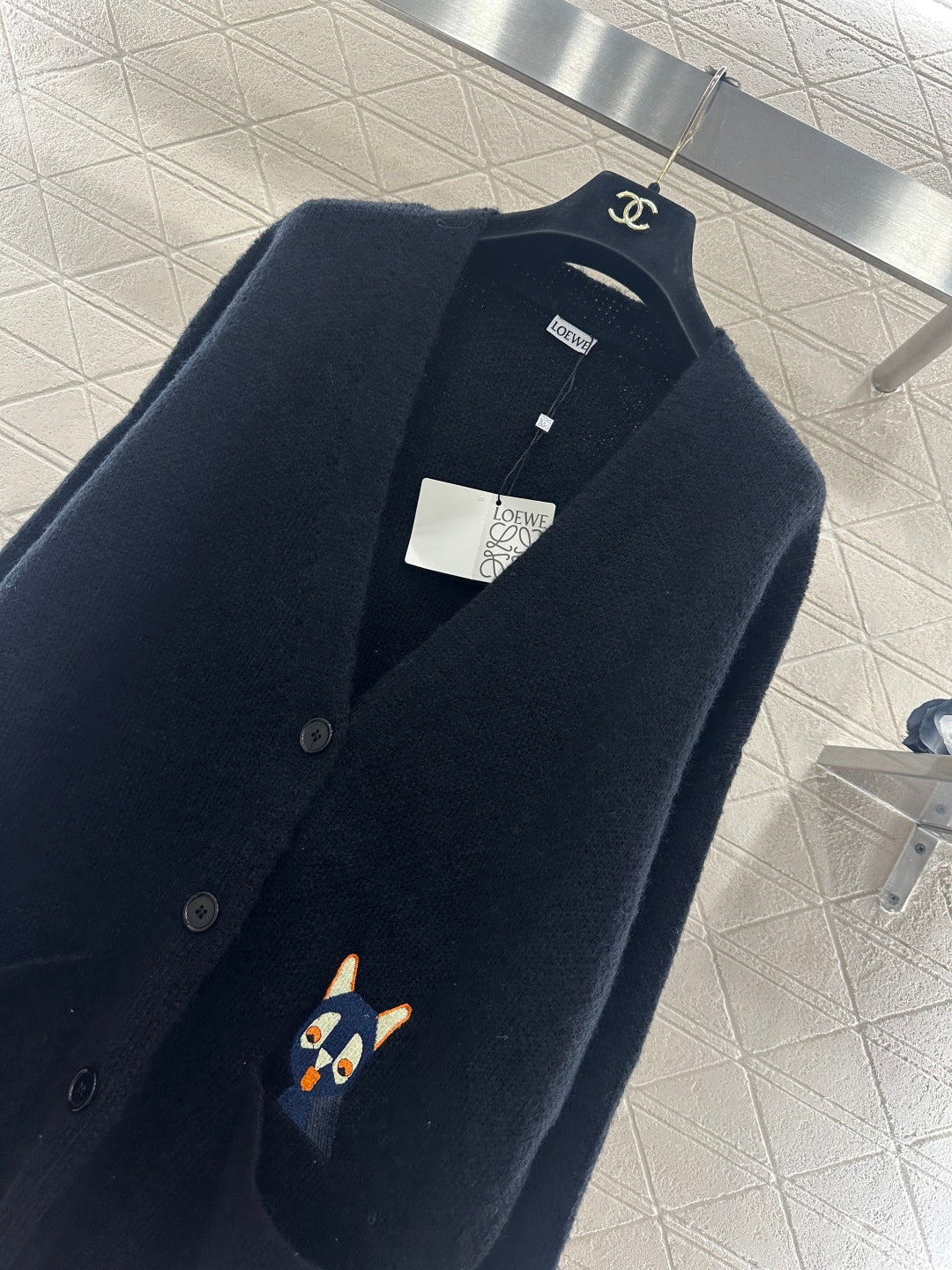 V-neck Color-blocked Cat Cardigan