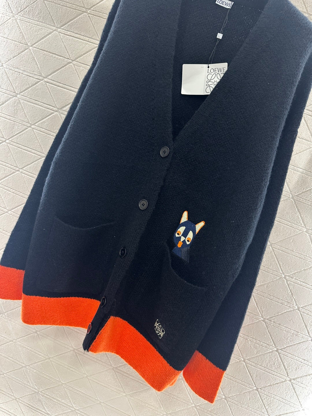 V-neck Color-blocked Cat Cardigan