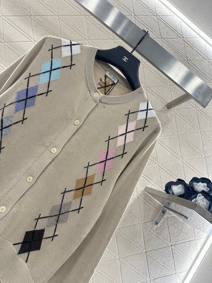 Diamond Pattern Cardigan