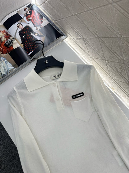 Long-sleeved collared top