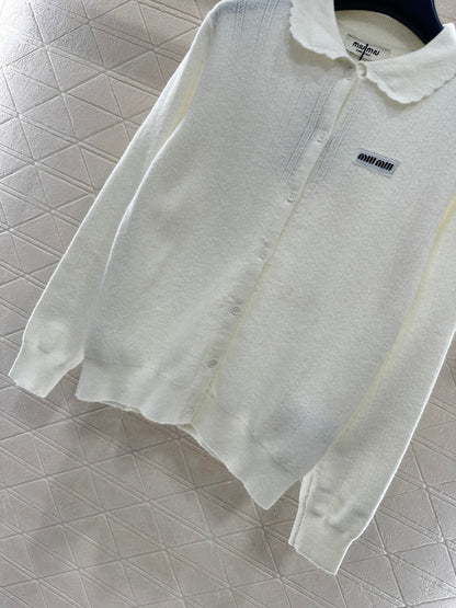 Lace-trimmed Button-down Cardigan