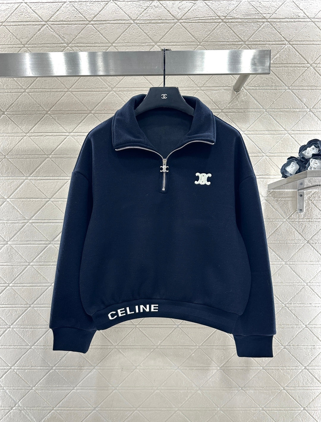 Lanterned Half-Open Placket Set