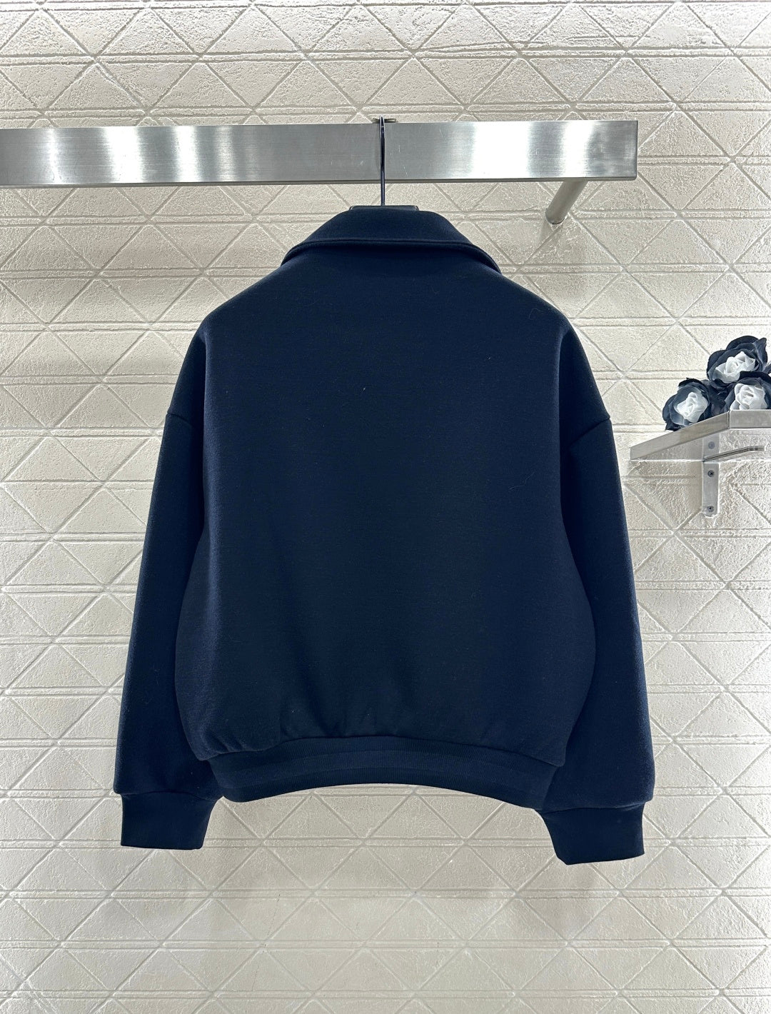 Lanterned Half-Open Placket Set