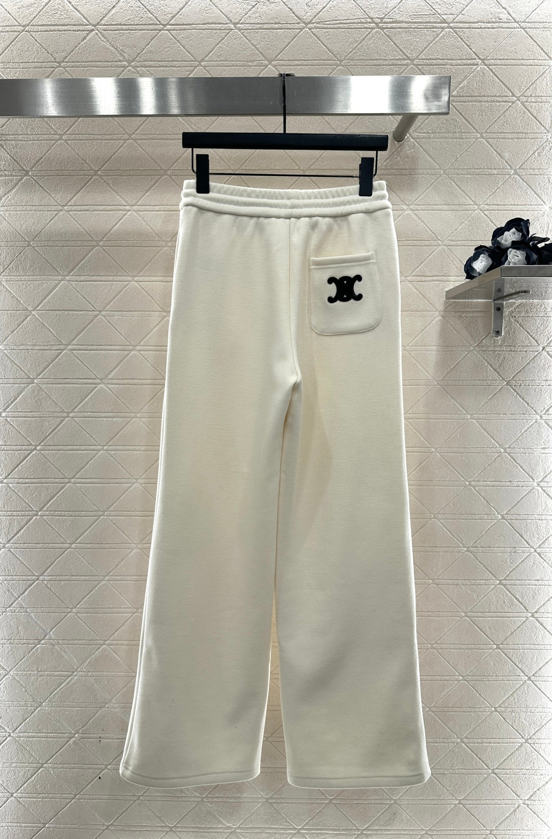Lanterned Half-Open Placket Set