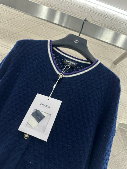 Crew Neck Knit Cardigan