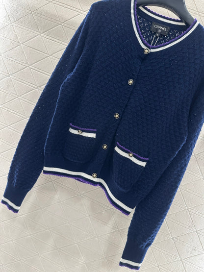 Crew Neck Knit Cardigan