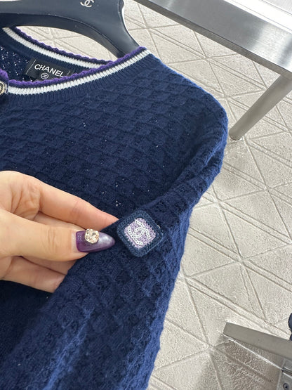 Crew Neck Knit Cardigan