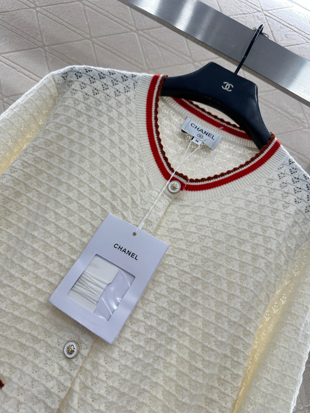 Crew Neck Knit Cardigan