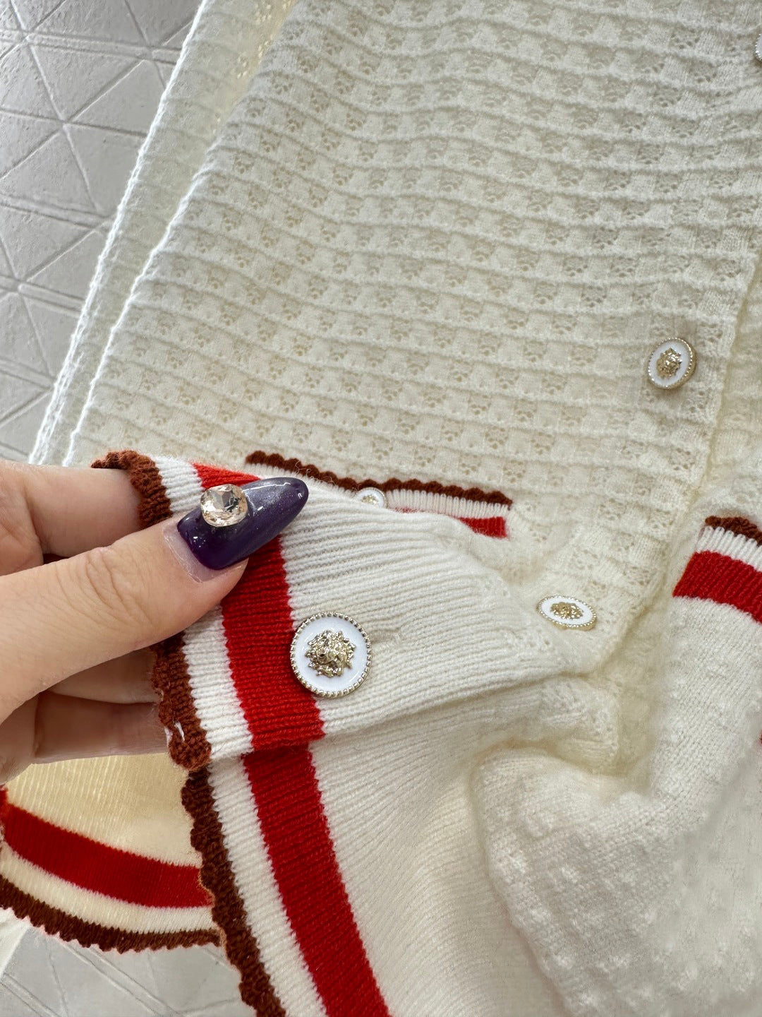 Crew Neck Knit Cardigan