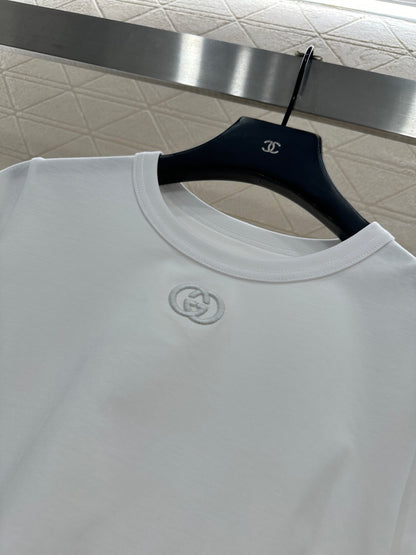 Embroidered Logo T-shirt