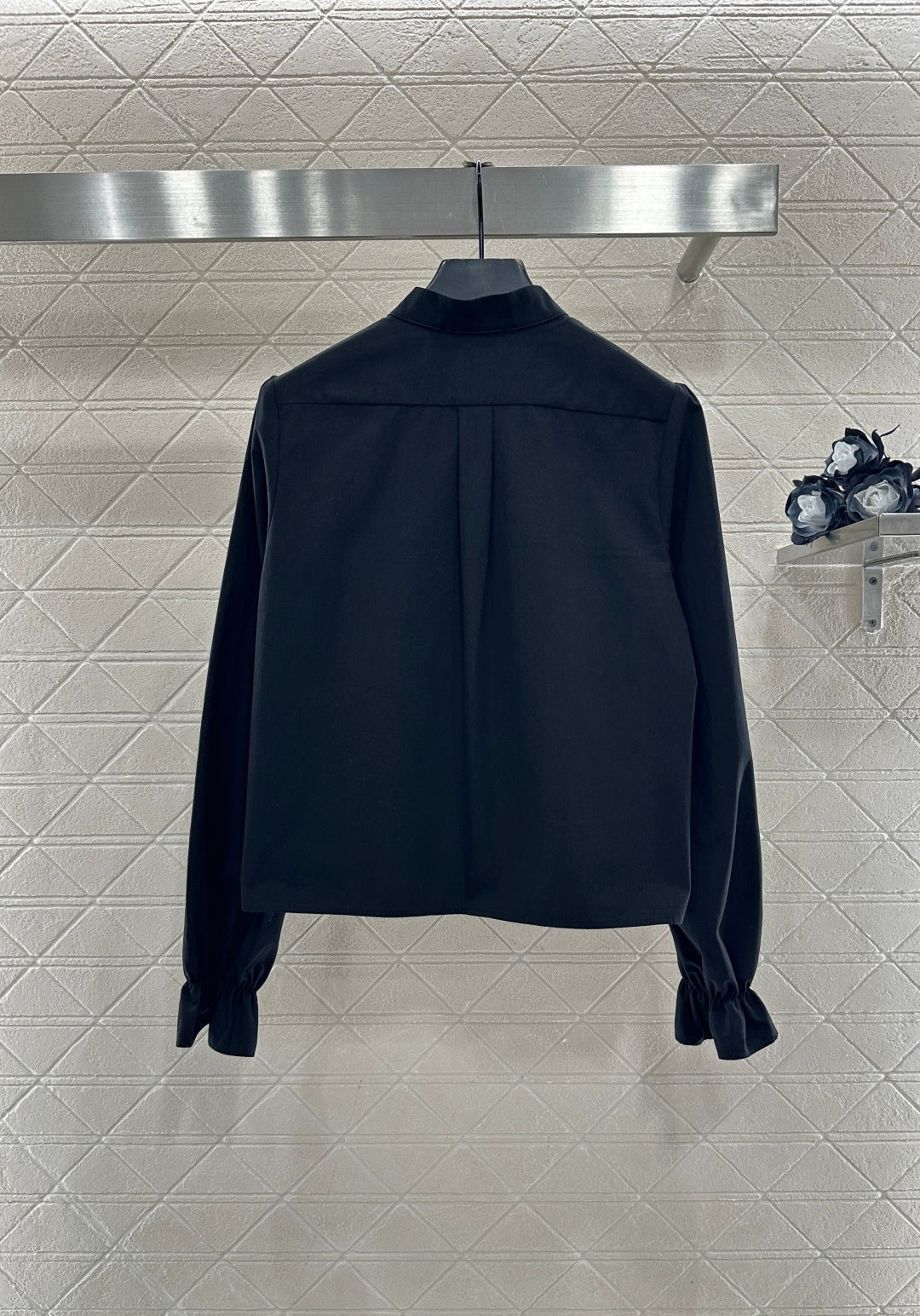 Stacked Cake Collar Shirt