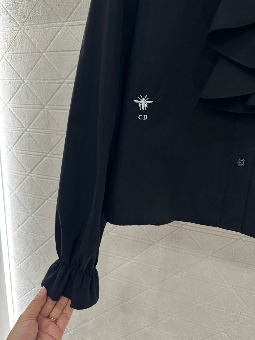 Stacked Cake Collar Shirt