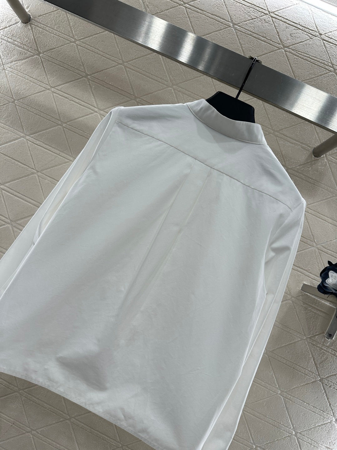 Stacked Cake Collar Shirt