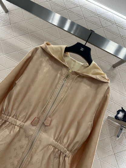 Dark Pattern Waist-Defining Coat