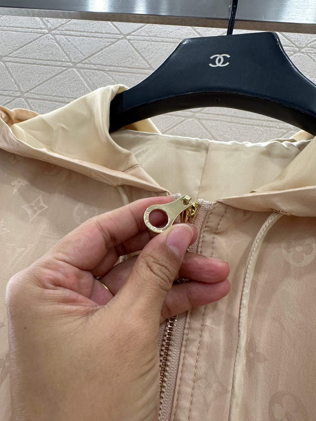 Dark Pattern Waist-Defining Coat