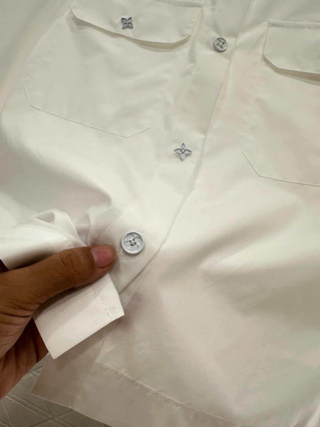 Collared Pocket Mid-Sleeve Shirt