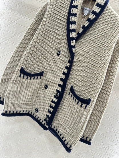 Color-blocked Collared Cardigan