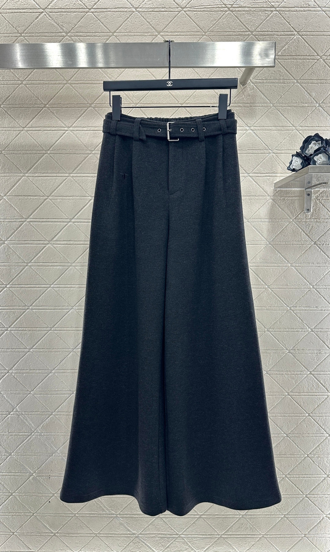 Woolen Belt Wide-Leg Trousers