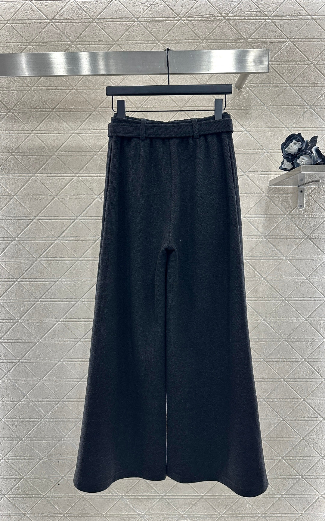 Woolen Belt Wide-Leg Trousers