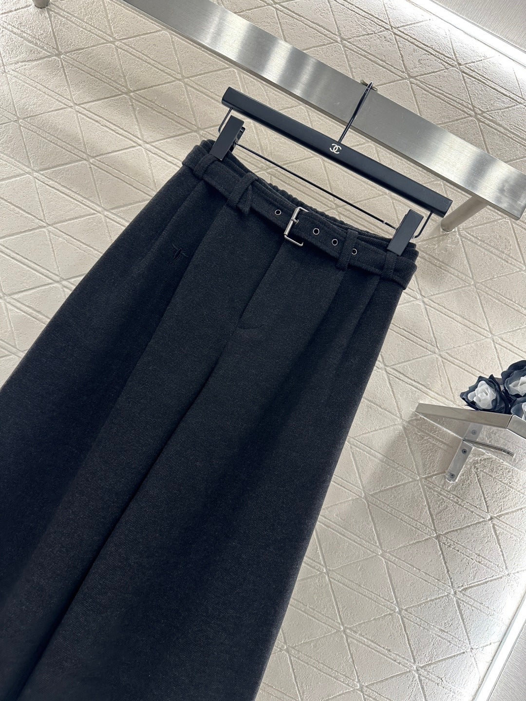 Woolen Belt Wide-Leg Trousers