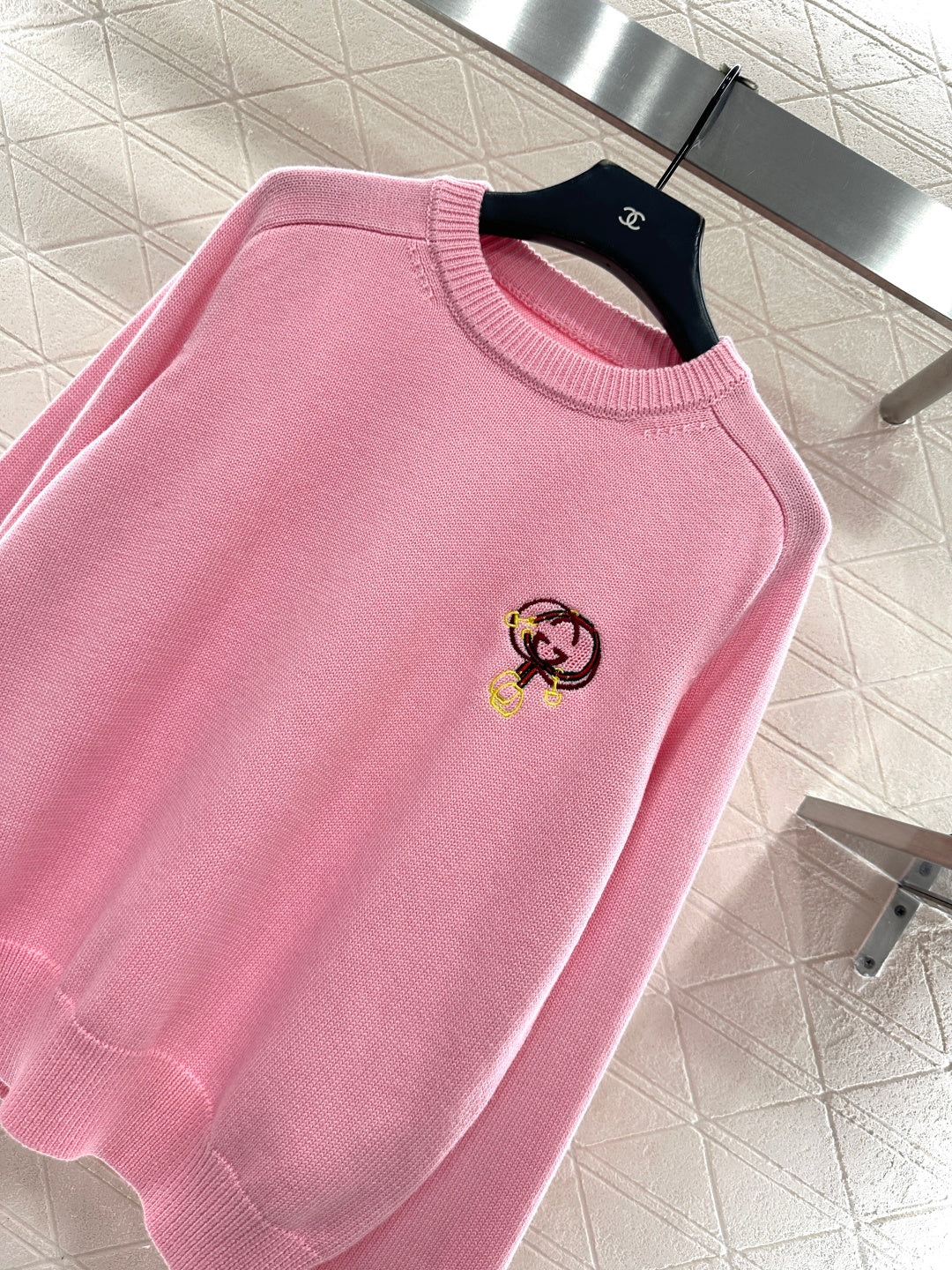 Logo Sweater