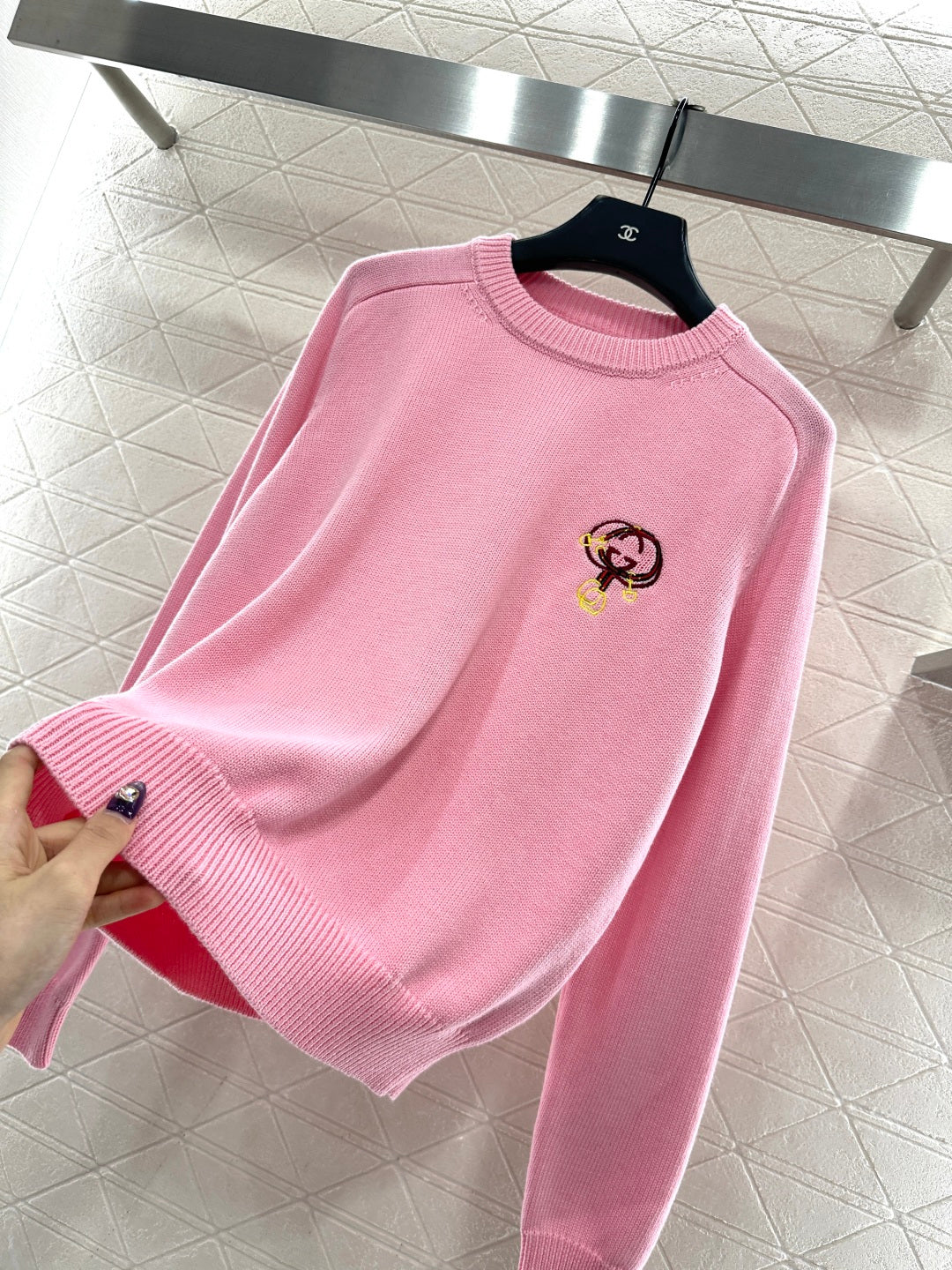 Logo Sweater