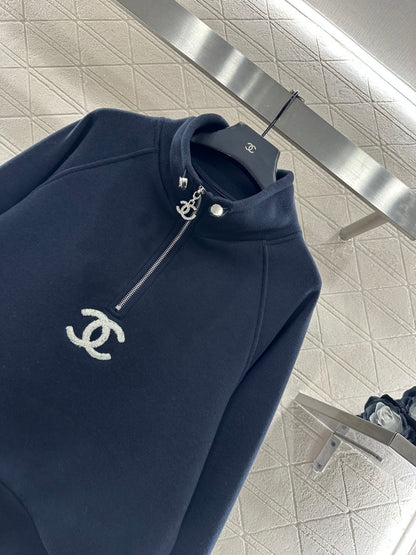 Located Half-Open Placket Set