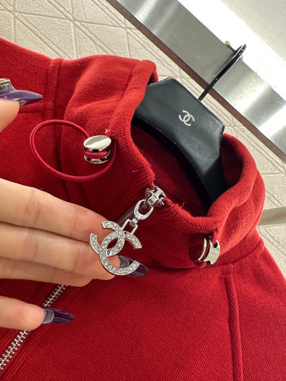 Located Half-Open Placket Set