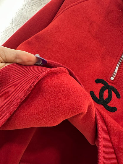 Located Half-Open Placket Set