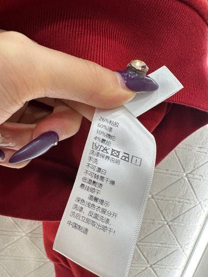 Located Half-Open Placket Set