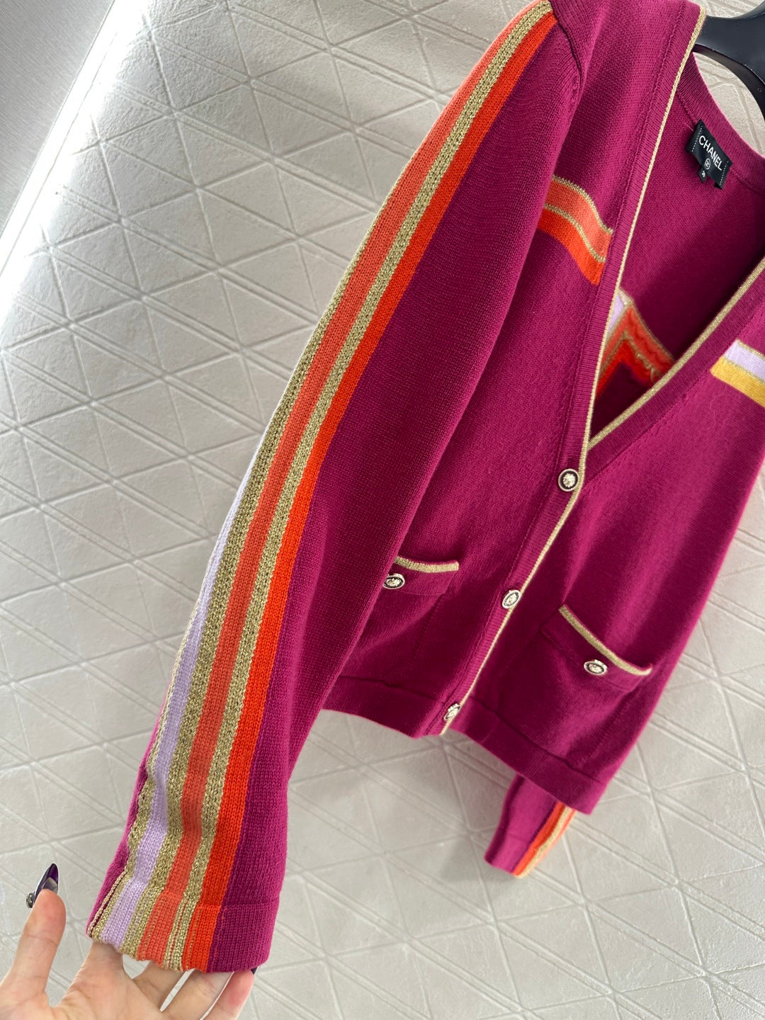 Color-Blocked Knit Cardigan