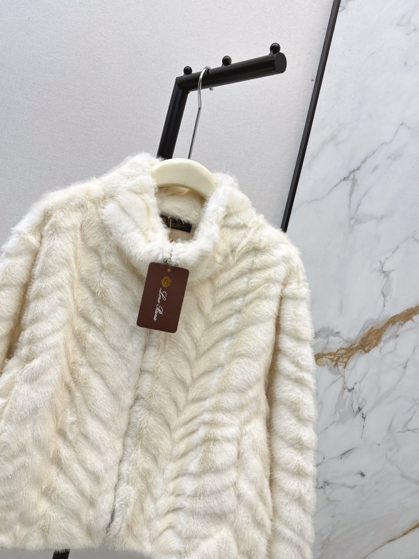 Eco-friendly Mink Cashmere Stand Collar Coat