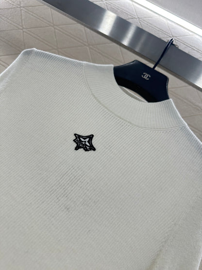 High-Neck Logo Base Layer