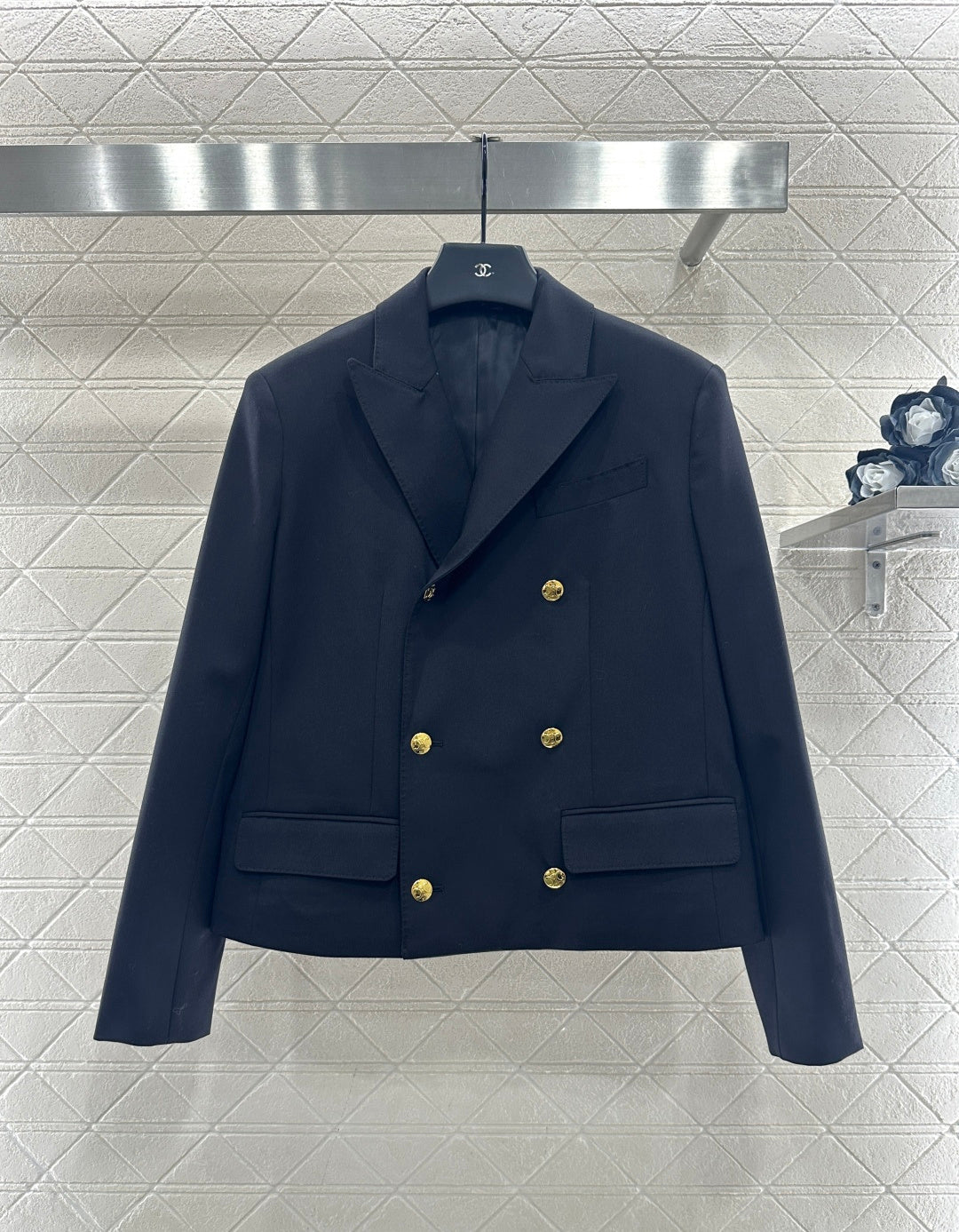 Double-breasted coat with lapel