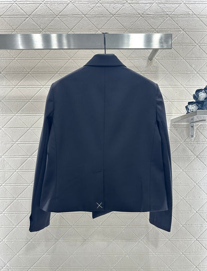 Double-breasted coat with lapel