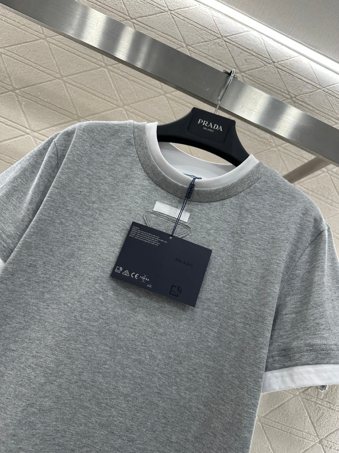 Color-Blocked Faux Two-Piece T-Shirt