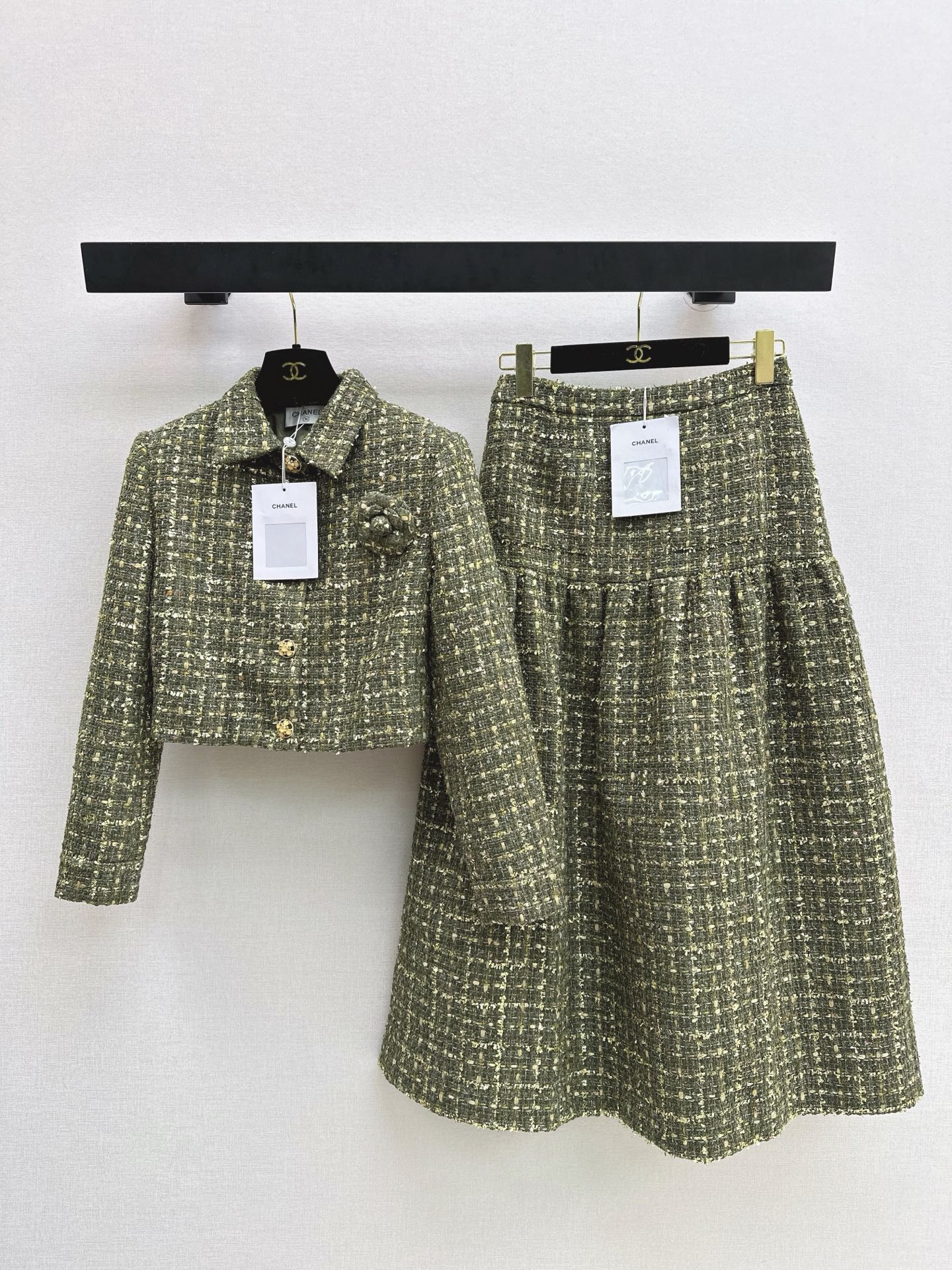 Collared woven coat