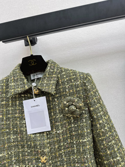 Collared woven coat