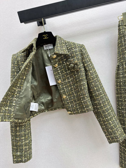 Collared woven coat