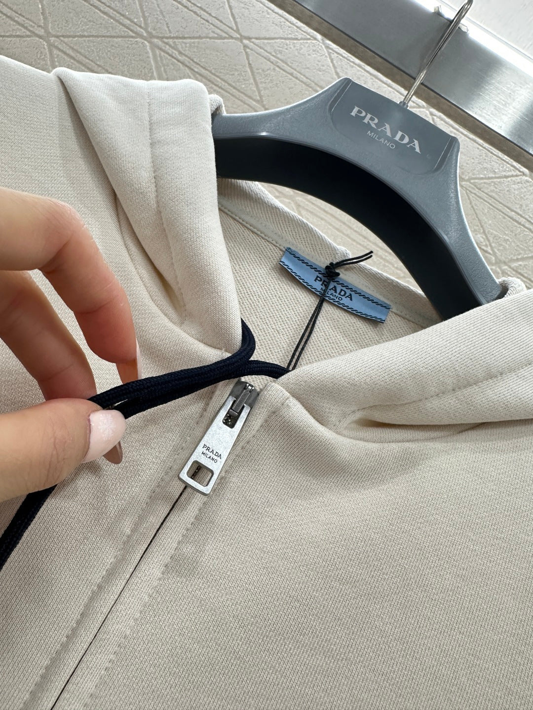 Zip-up Hoodie Jacket
