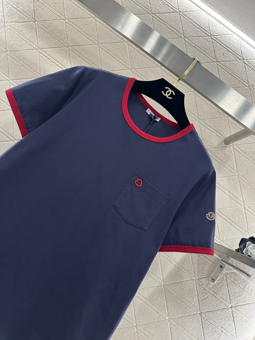 Color-blocked Logo T-shirt