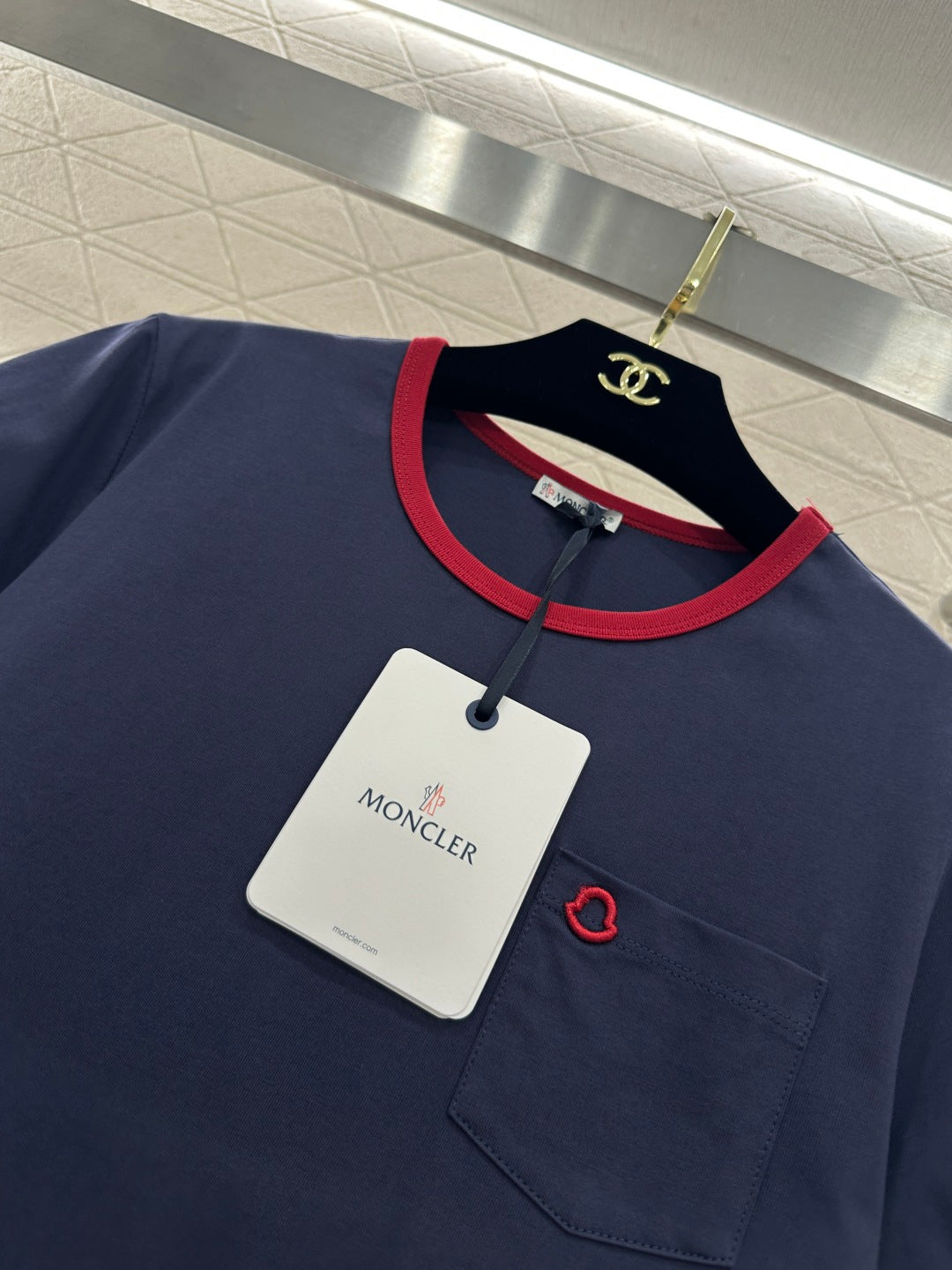 Color-blocked Logo T-shirt